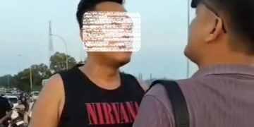Viral Cekcok Panas di Jembatan Barelang, Diduga Buntut Pungli Parkir Liar Resahkan Wisatawan.
Foto: IG