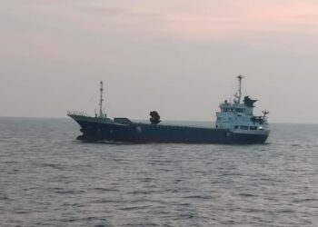 Gagalkan Penyelundupan 2,6 Ton Sabu Cair dan 1,57 Juta Rokok Ilegal dari MV Ocean Porter di Kepri
Foto: Istimewa
