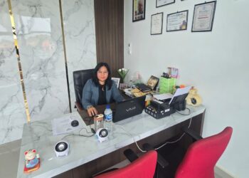 Kasus dugaan teror dan ancaman penembakan terhadap Pemimpin Redaksi media Gerbang Nusantara, Meydia Hendra Yani alias Qiqi, akhirnya masuk ke tahap gelar perkara di Polda Kepri, pada Kamis (06/08/2026)
Foto: Istimewa