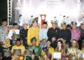 Amsakar saat menghadiri penutupan Sembang Budaye Lembaga Adat Melayu (LAM) enam kecamatan wilayah timur di Lapangan Bola Legenda Malaka, Kelurahan Baloi Permai, Kecamatan Batam Kota, Minggu (13/9/2026)
Foto: mediacenterbatam