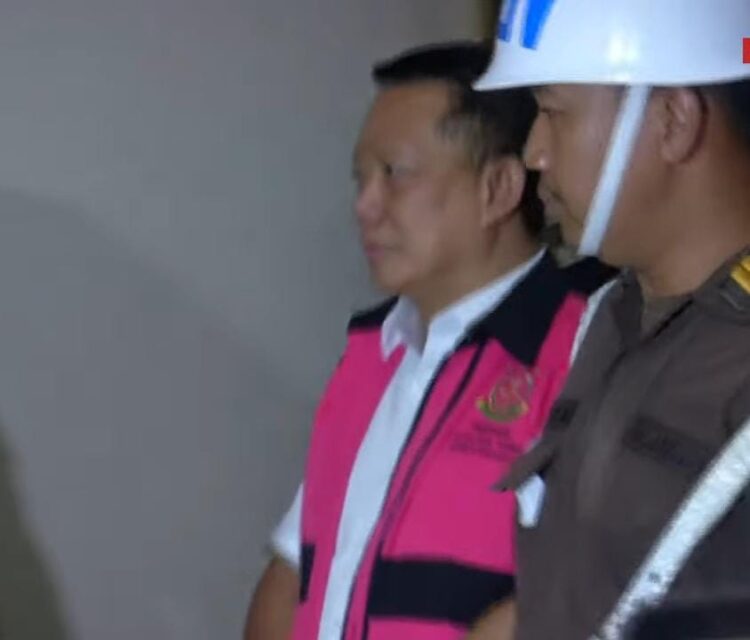 Mantan Jaksa Agung Muda Bidang Tindak Pidana Khusus Jampidsus Febrie Adriansyah (FA) baru saja merampungkan pemeriksaan maraton terkait kasus dugaan Tindak Pidana Pencucian Uang TPPU. (03/09/26)
Foto: Istimewa