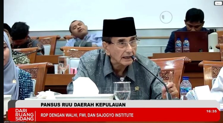 Rapat Dengar Pendapat RDP Pansus RUU Daerah Kepulauan bersama Wahana Lingkungan Hidup Indonesia WALHI, Forest Watch Indonesia FWI, dan Sajogyo Institute di Jakarta, Kamis (03/09/26).
Foto: istimewa