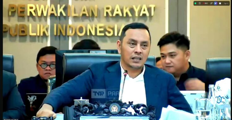 Komisi XIII DPR RI resmi menyepakati sejumlah poin kesimpulan dalam Rapat Dengar Pendapat bersama jajaran Direktorat Jenderal Pemasyarakatan Kementerian Imigrasi dan Pemasyarakatan serta Kepala Lapas Kelas IIA Cibinong di Gedung Nusantara II, Kompleks Parlemen, Senayan, Jakarta, (28/09/26).
Foto: Istimewa
