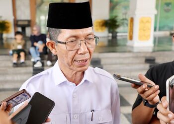 Walikota Batam, Amsakar Achmad
Foto: mediacenterbatam