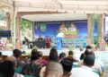 Wali Kota Batam, Amsakar Achmad, saat menyerap langsung aspirasi masyarakat Kecamatan Bulang saat silaturahmi bersama RT, RW, LPM, dan tokoh masyarakat se-Kecamatan Bulang di Bulang Kebam, Kelurahan Bulang Lintang, Kamis (08/10/2026).
Foto: mediacenterbatam