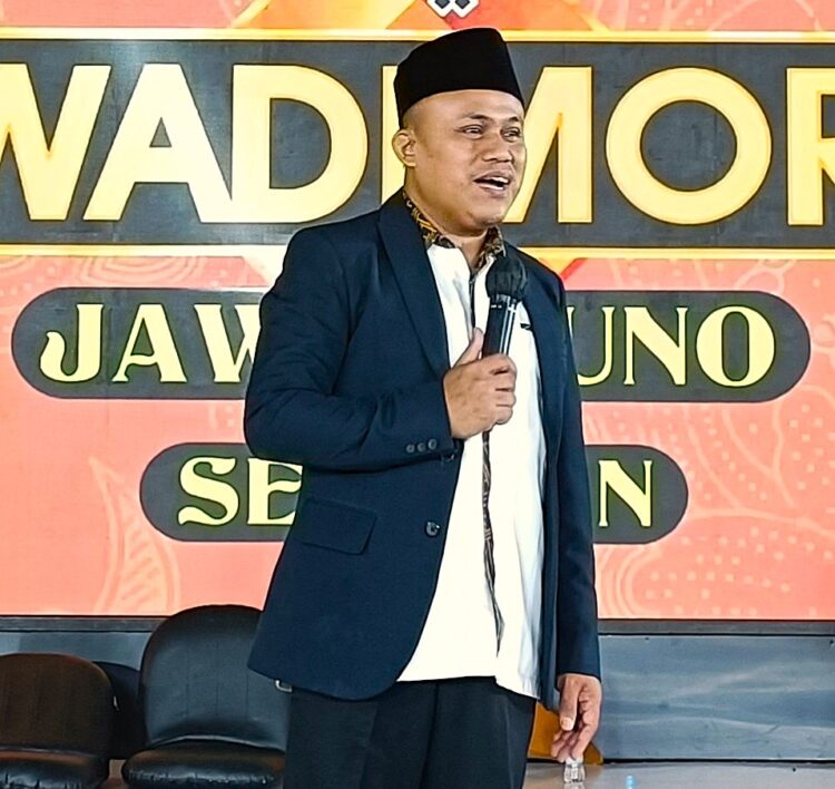 Ade Suhandi, penulis buku self improvement, educator dan communication practitioner, sekaligus Kepala Sub Divisi Penyiaran Pusat Pengkajian dan Pengembangan Islam Jakarta (PPIJ)
Foto: Istimewa