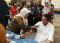 BP Batam menggelar donor darah dan pemeriksaan gula darah secara serempak di Batam dan Jakarta dalam rangka memperingati Hari Bakti BP Batam ke-55, Rabu (21/10/26).
Foto: BP Batam