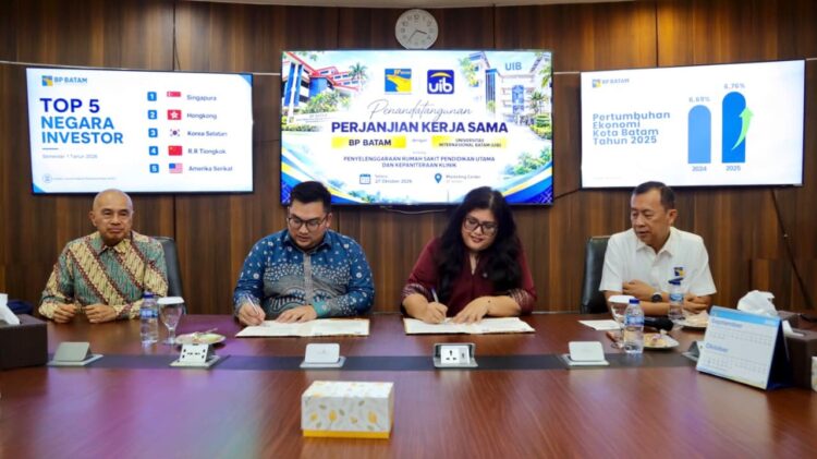 Badan Pengusahaan Batam (BP Batam) dan Universitas Internasional Batam (UIB) menandatangani perjanjian kerja sama tentang penyelenggaraan rumah sakit pendidikan utama dan kepaniteraan klinik, Selasa (27/10/26).
Foto: BP Batam